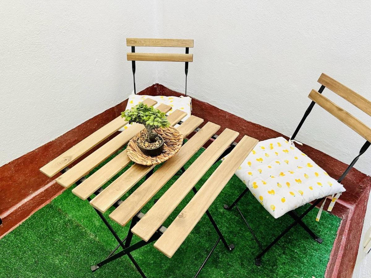 Marinac3 Precioso apartamento con patio en el centro histórico de Málaga Exterior foto